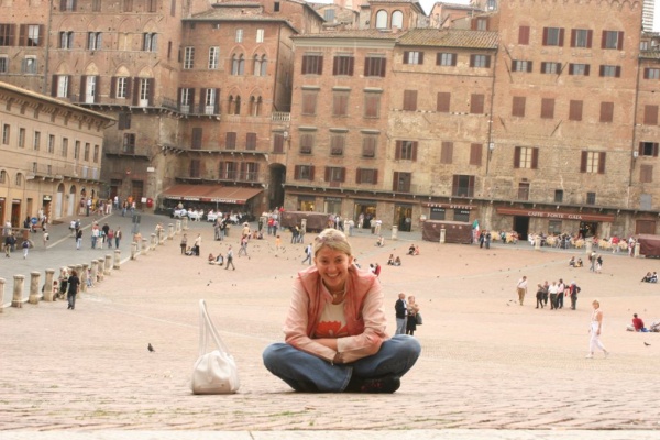 on the central square of Sienna