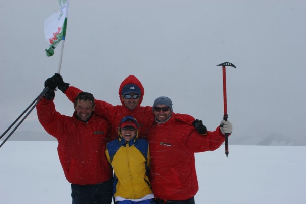 Climbing on the top of the Mountain (4208 metr)